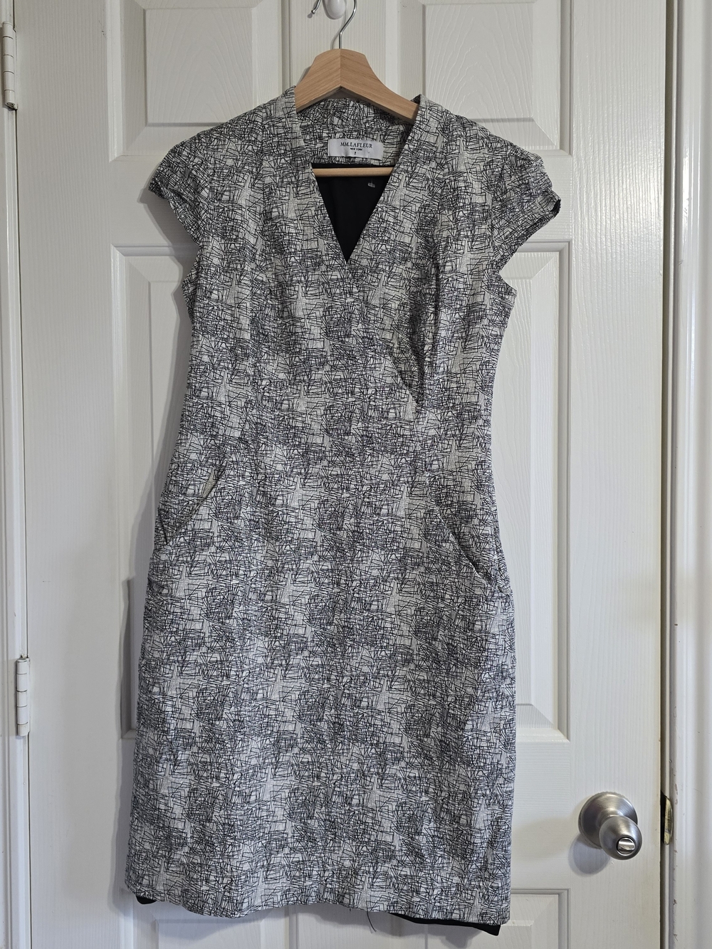 MM Lafleur Black and White Textured V-Neck Sheath Dress